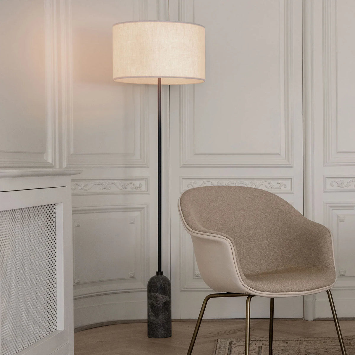 Gravity Gulvlampe
