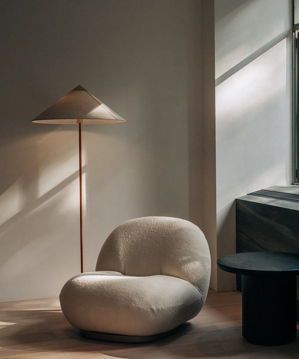 9602 Gulvlampe