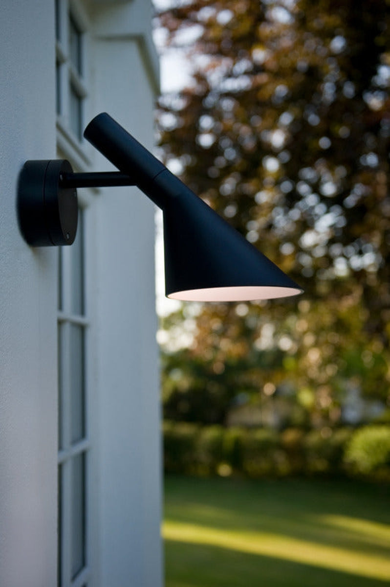 AJ 50 utendørs vegglampe