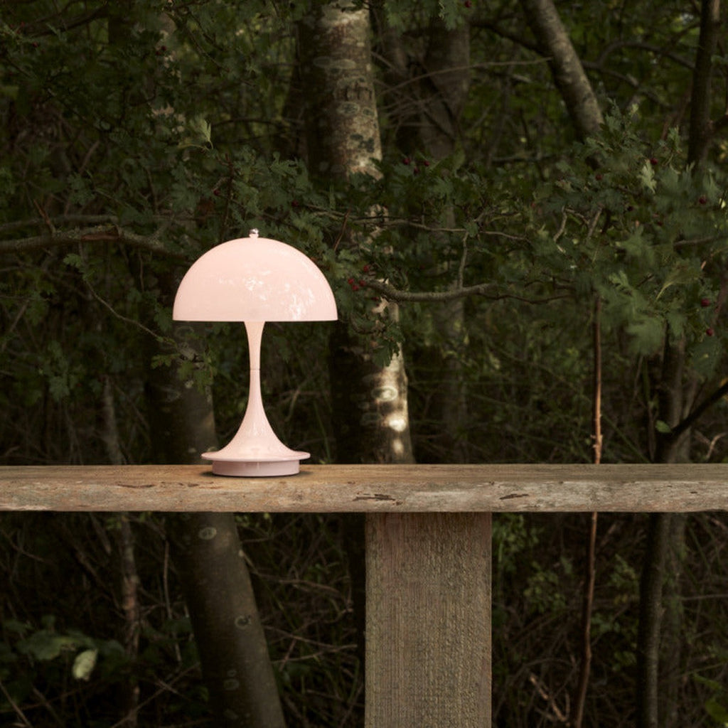 Panthella 160 portabel bordlampe