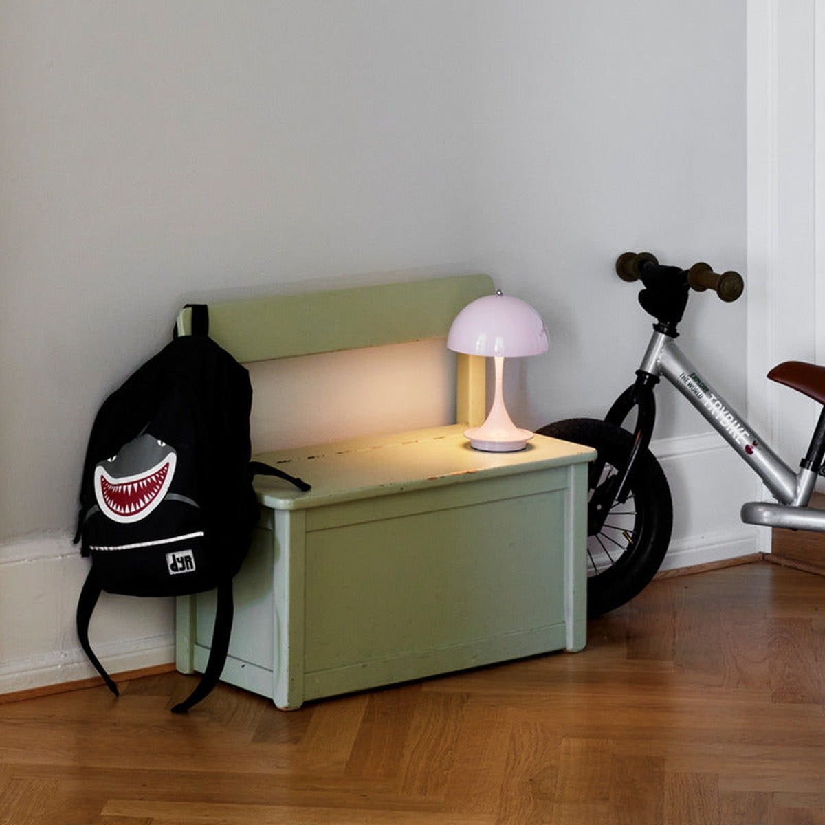 Panthella 160 portabel bordlampe