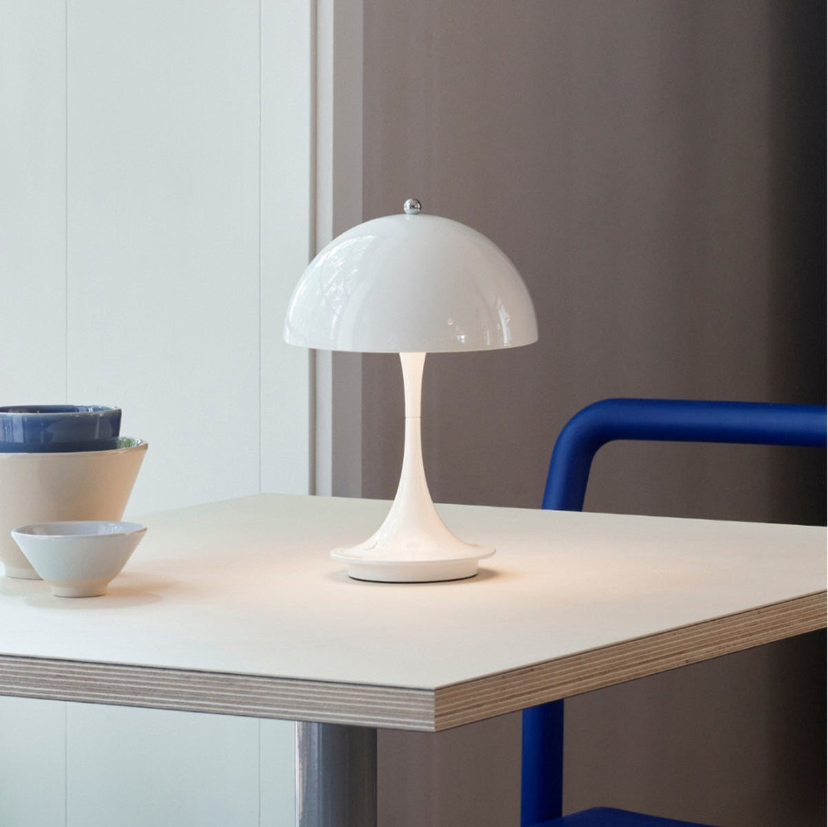 Panthella 160 portabel bordlampe