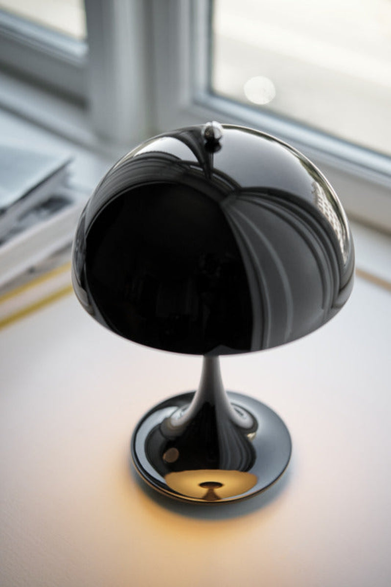 Panthella 160 portabel bordlampe