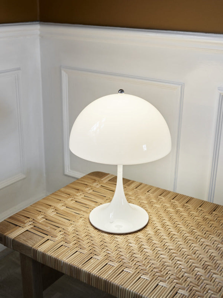 Panthella 250 Portable bordlampe